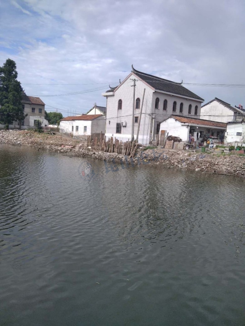 干家甸修建河堤野蛮施工损坏民宅