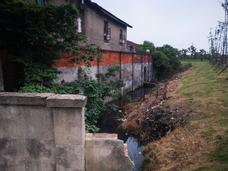 昆山陆杨新阳路的钉子户什么时候拔除?影响道路辅道的正常